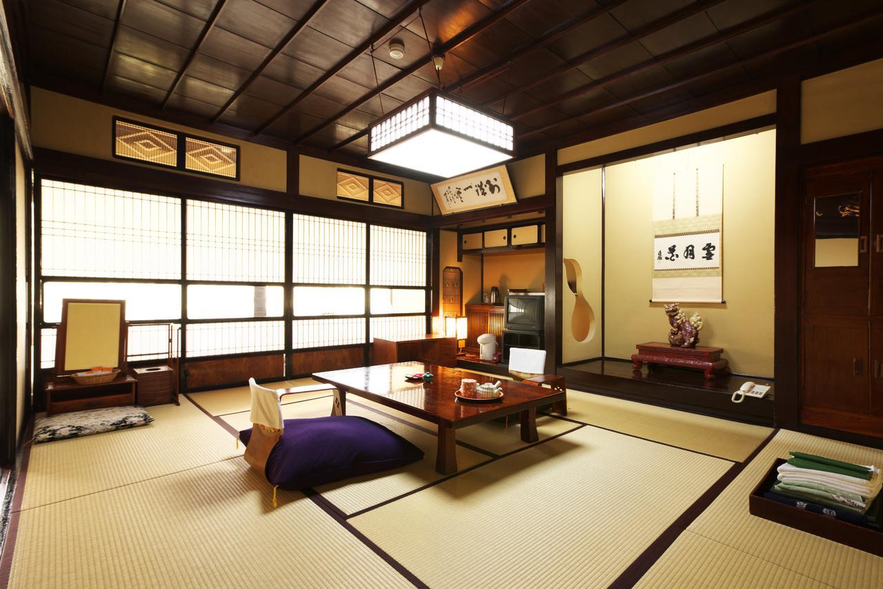 Nishiya Hotel Yonezawa Ngoại thất bức ảnh