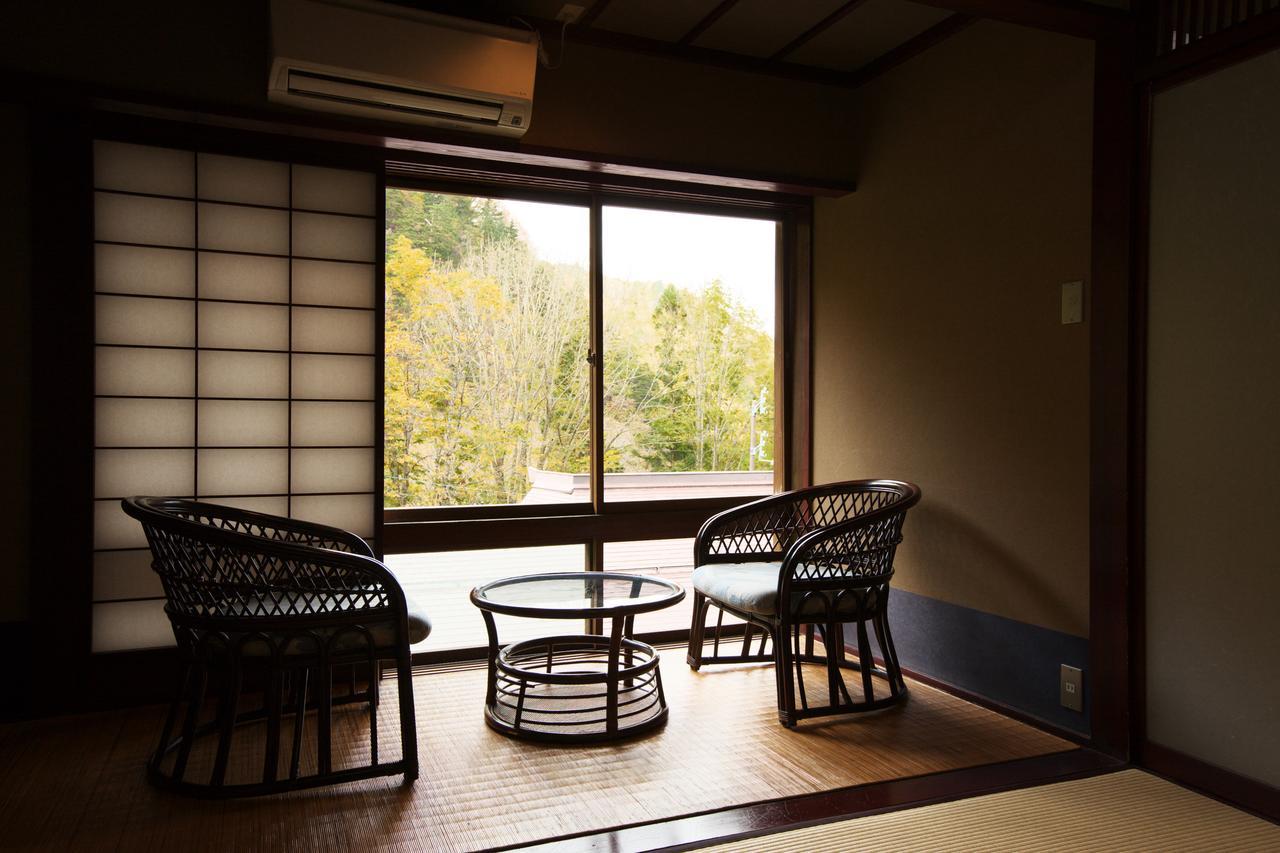 Nishiya Hotel Yonezawa Ngoại thất bức ảnh