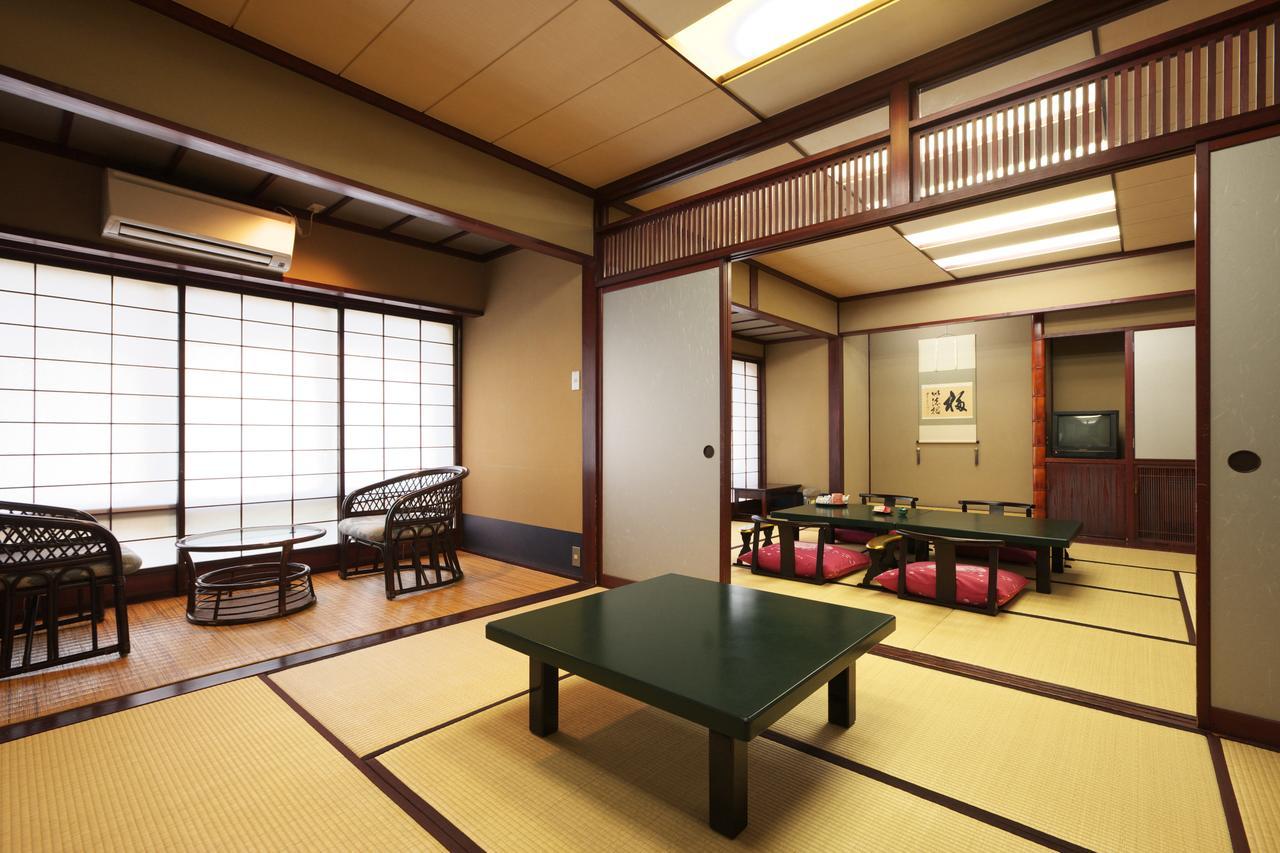 Nishiya Hotel Yonezawa Ngoại thất bức ảnh