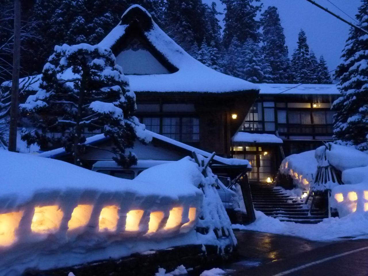 Nishiya Hotel Yonezawa Ngoại thất bức ảnh