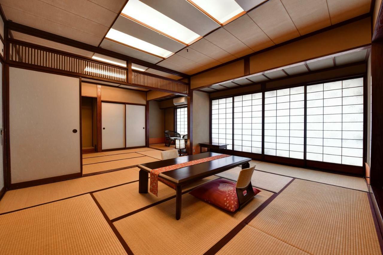 Nishiya Hotel Yonezawa Ngoại thất bức ảnh