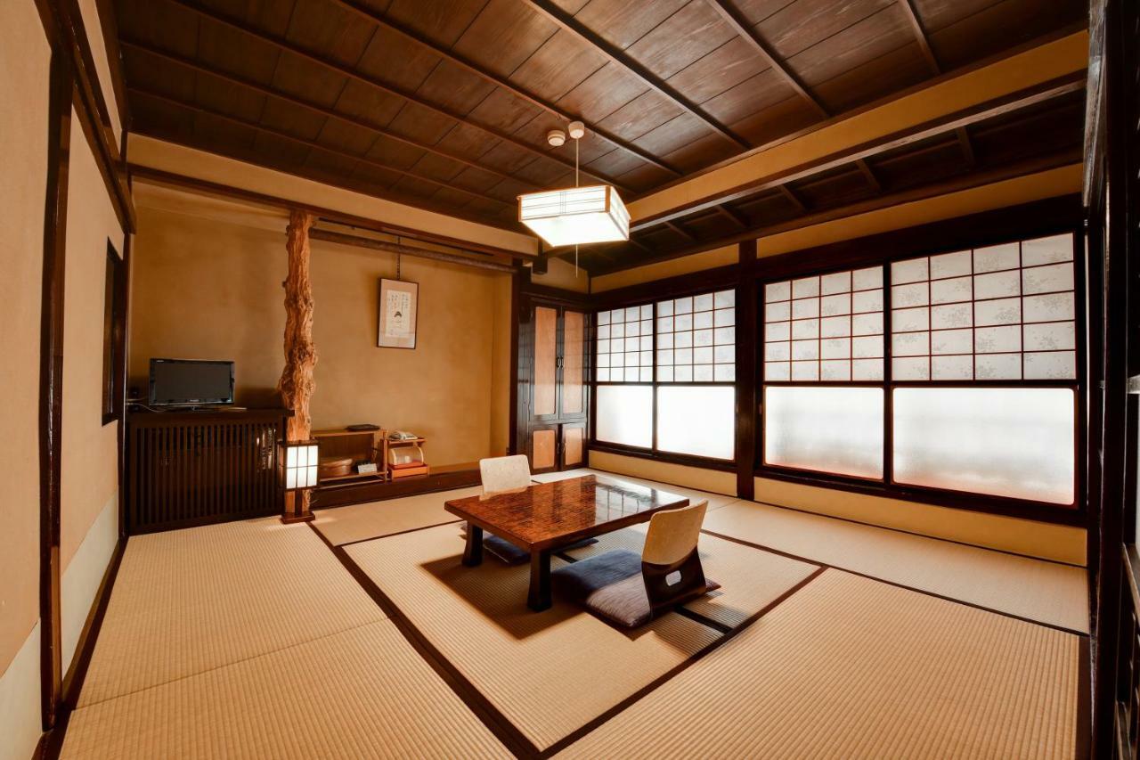 Nishiya Hotel Yonezawa Ngoại thất bức ảnh
